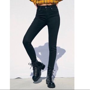 Levi’s 721 Black High Rise Skinny Jeans